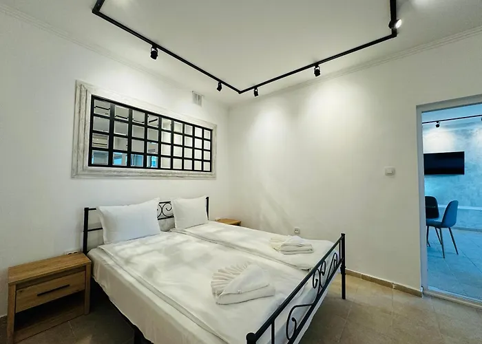 Miramar A 501 Private Sunny